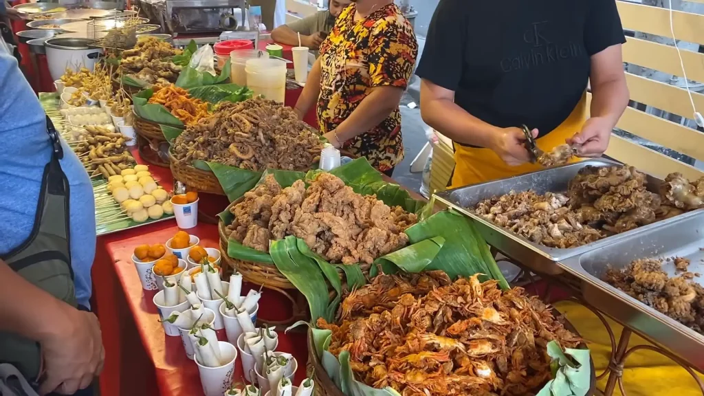 Explore the Cuisine of Binondo, Manila Chinatown