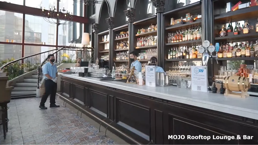 MOJO Rooftop Lounge & Bar