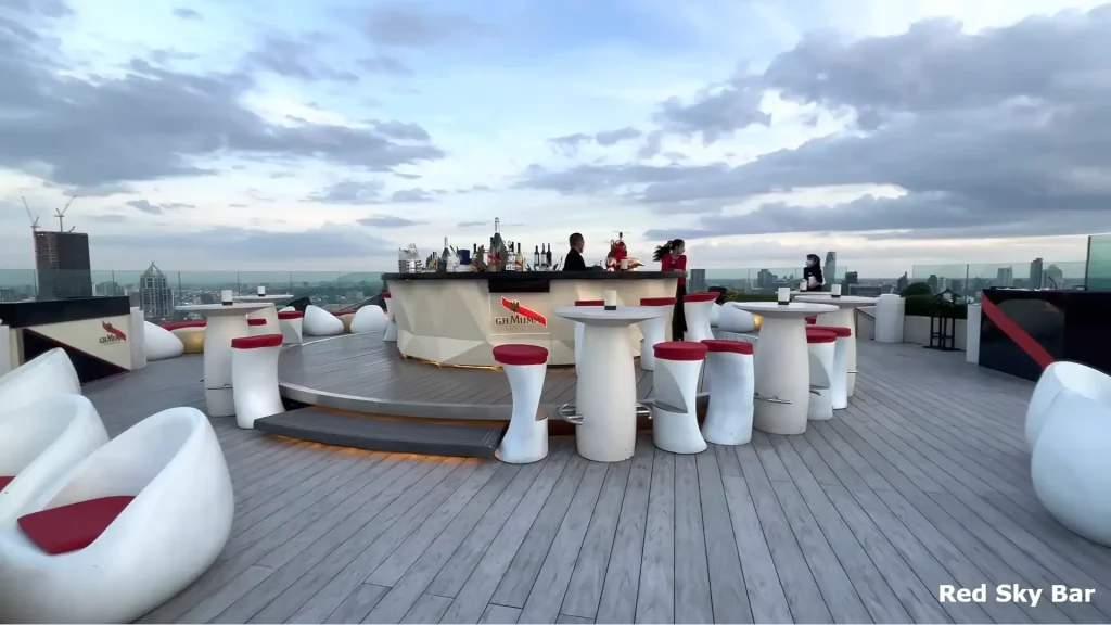 Red Sky Bar